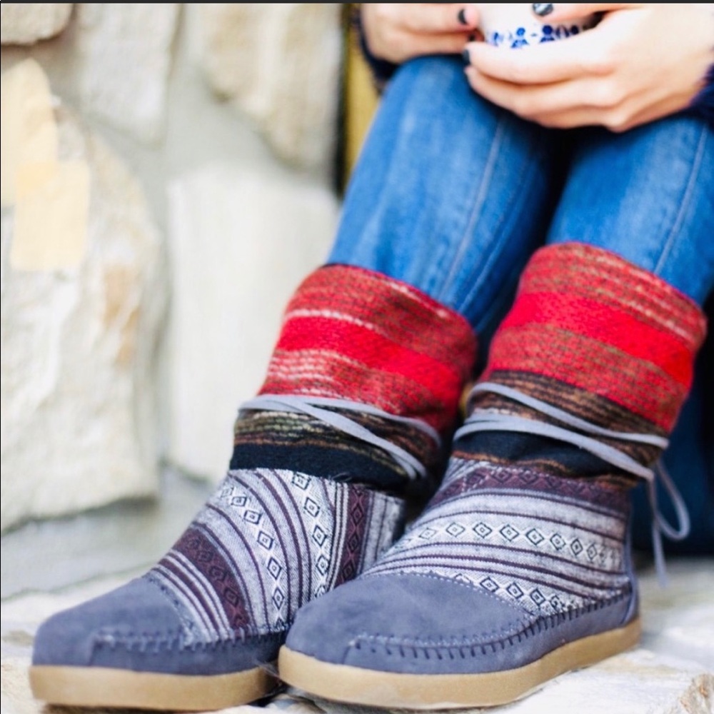 EUC 🥾🦓 Toms Mixed Woven Nepal Boots